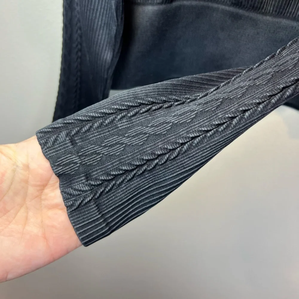 Offline By Aerie Seamless Cable Square Neck Ribbed Top Shirt Black NEW Womens XL - Picture 10 of 15